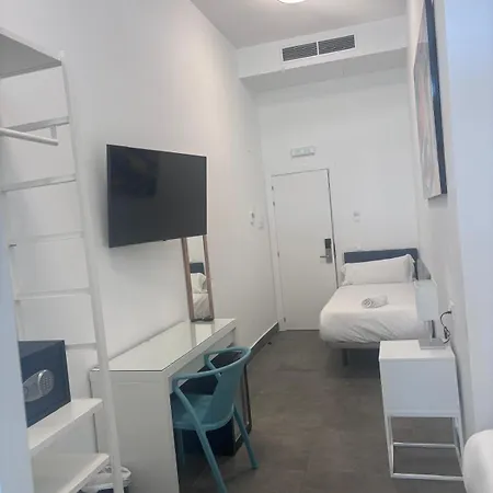 Kuve Hotel