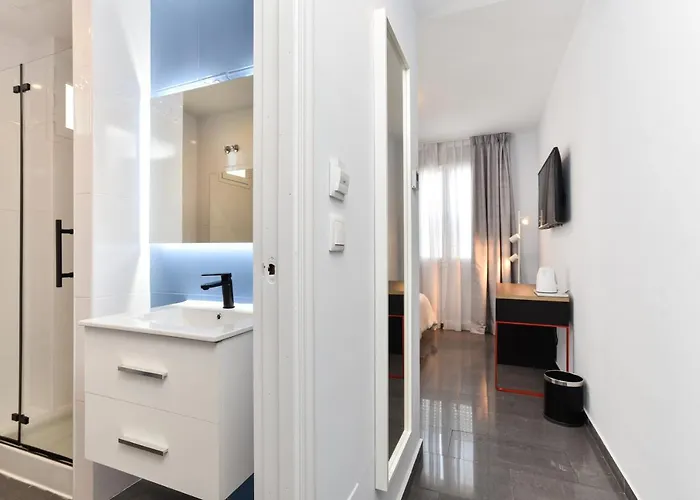 Hotel Kuve