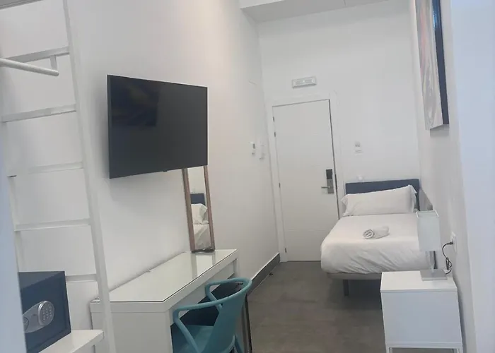 Kuve Hotel