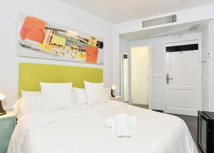 Hotel Kuve